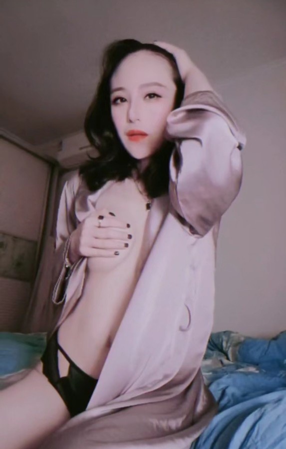 仁和路楠姐