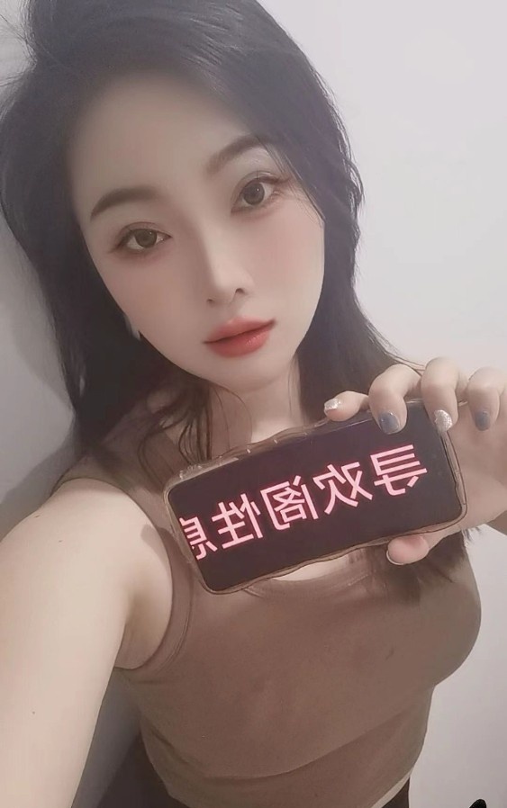 小三气质佳佳