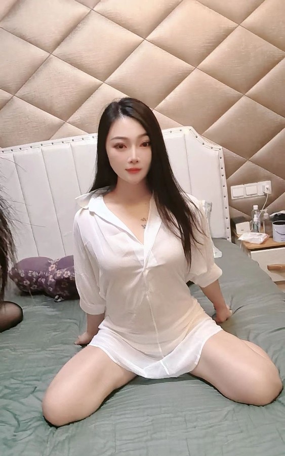 小三气质佳佳