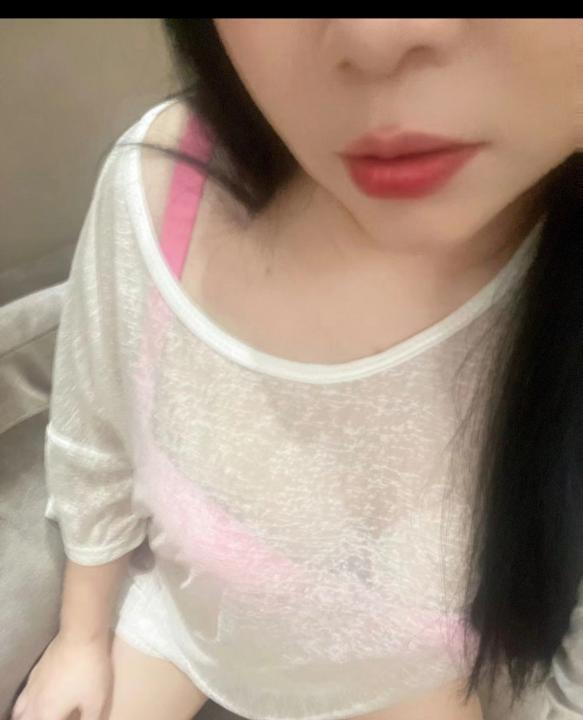 大奶倩倩