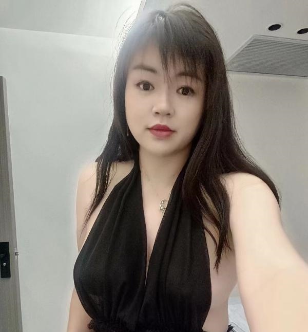龙华性感奶头猪猪