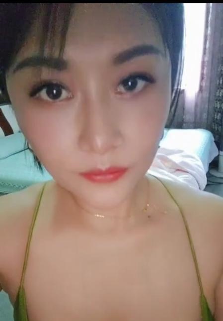西体路倩倩