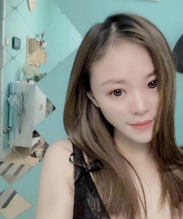 依梦卖力服务好