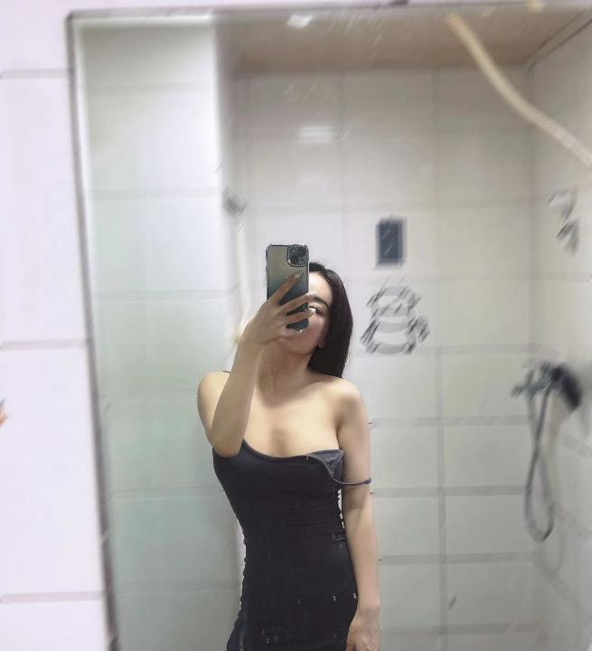 蜜桃臀小幸运
