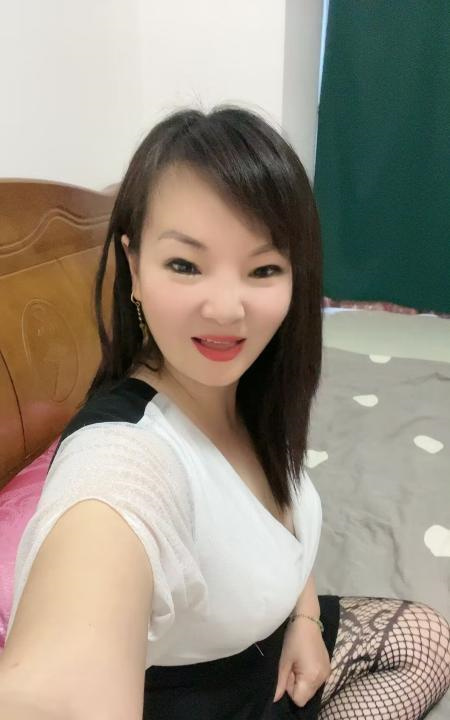 成都五根松熟女
