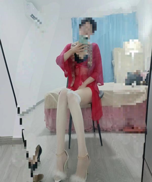个人丝足女王
