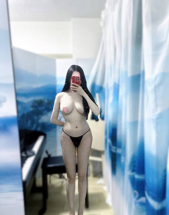 服务系Lili老师