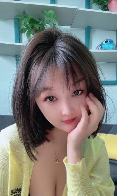 轻熟女诗诗御姐