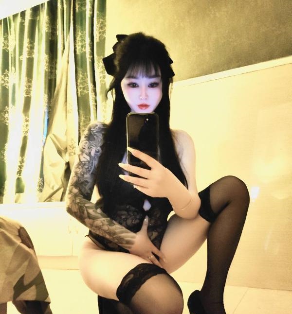 纹身大奶吉祥