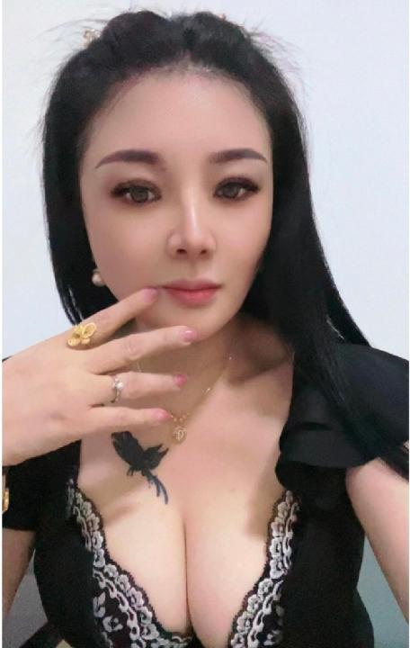 天然大奶熟女兰兰
