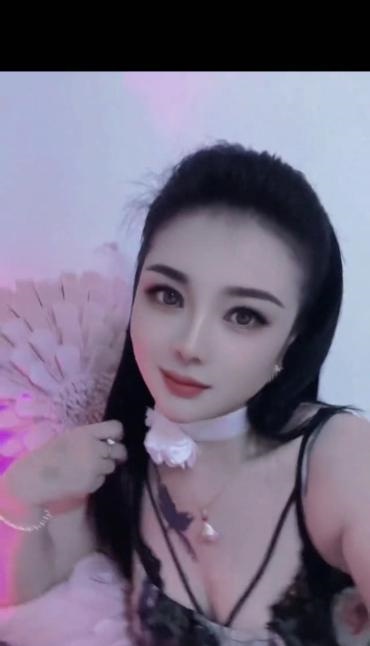 天然大奶熟女兰兰