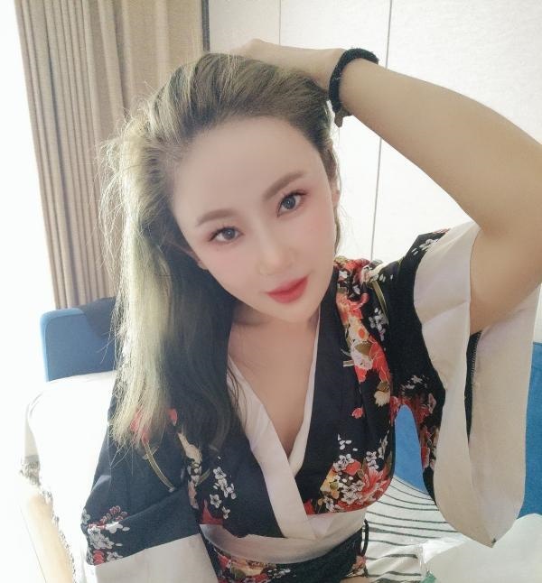 昆山性感大乃长腿妹子