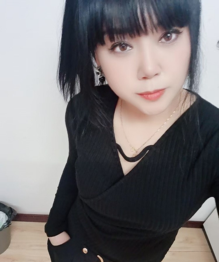 张士地铁口