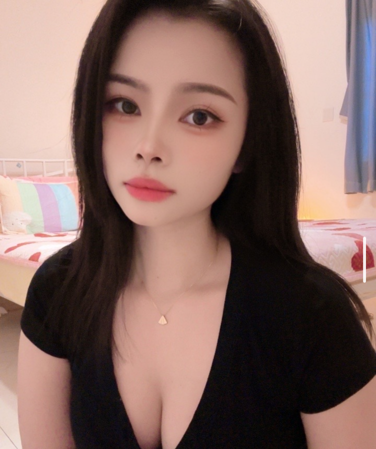 梅花园女友小月月