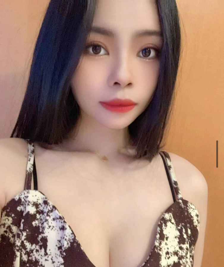 梅花园女友小月月