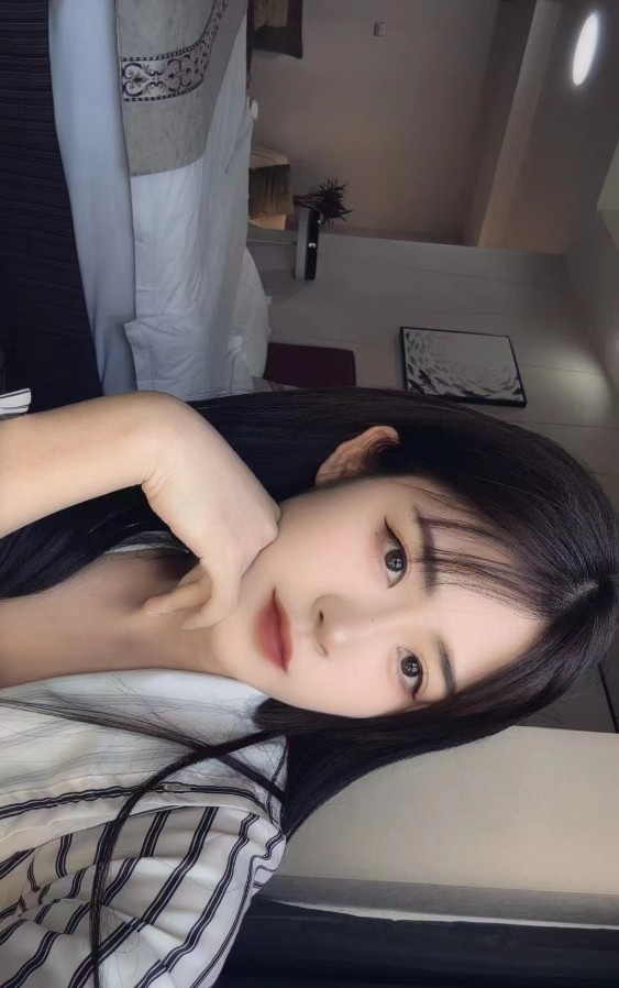 05年的小妹妹