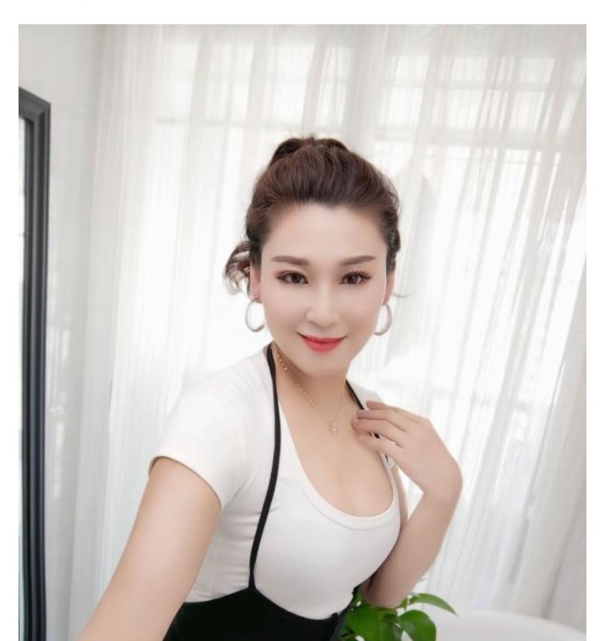 骚妇艳艳
