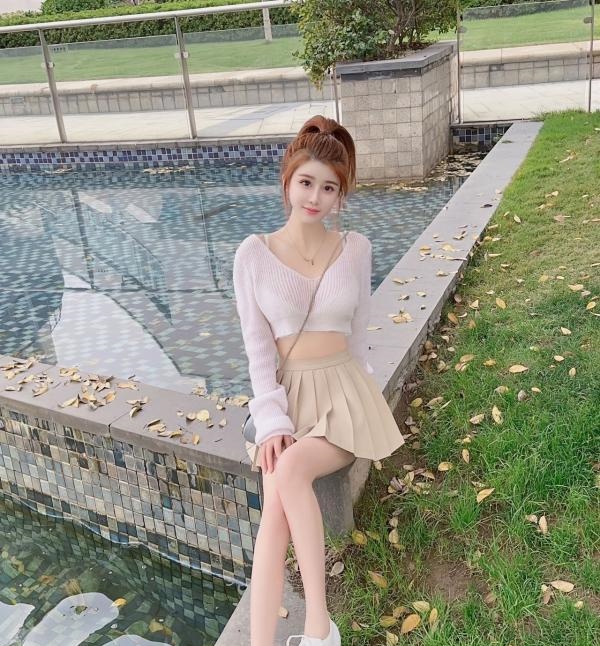 清纯反差娃娃音