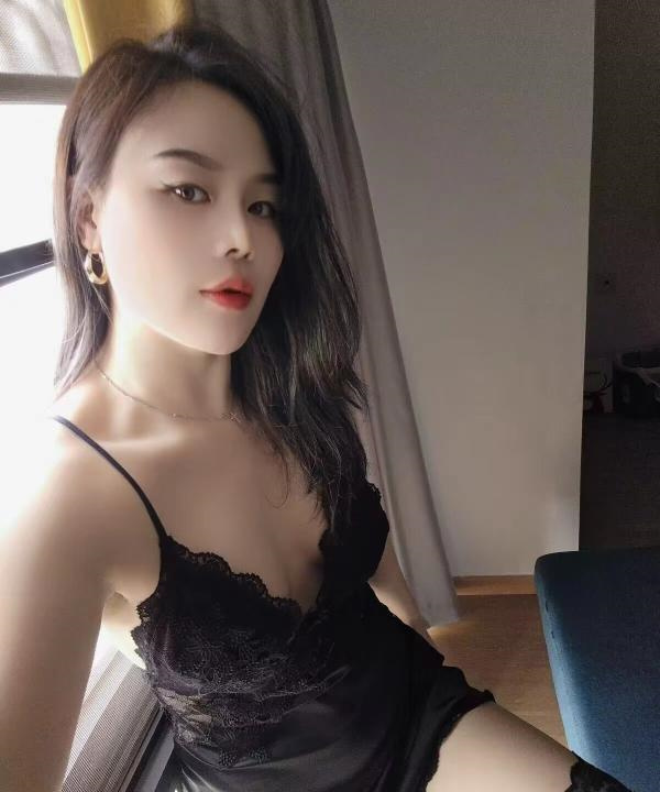 肤白骚浪婉娩