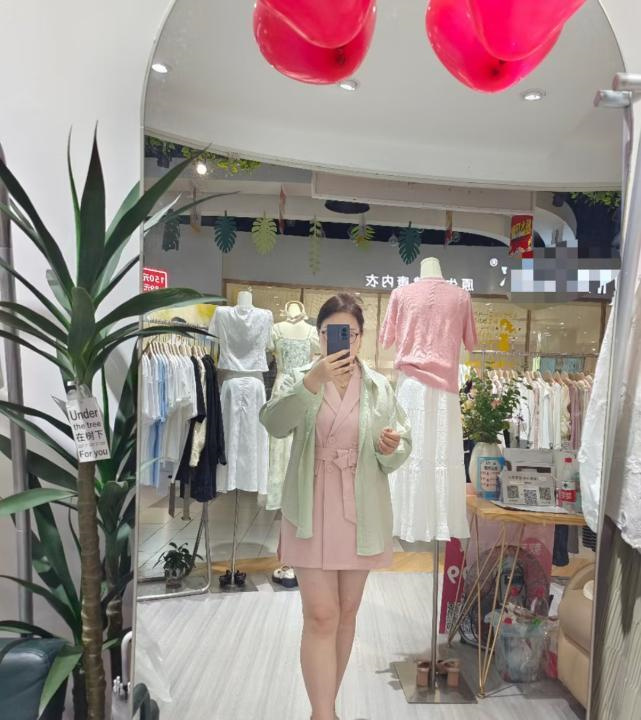 丰满肥美少妇娜姐