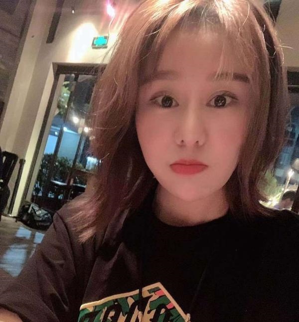 热情大奶妹子