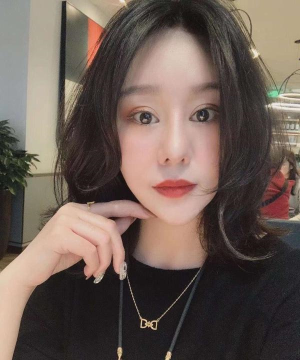 热情大奶妹子