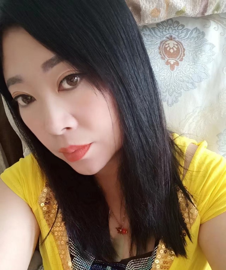 赤峰苗条熟女