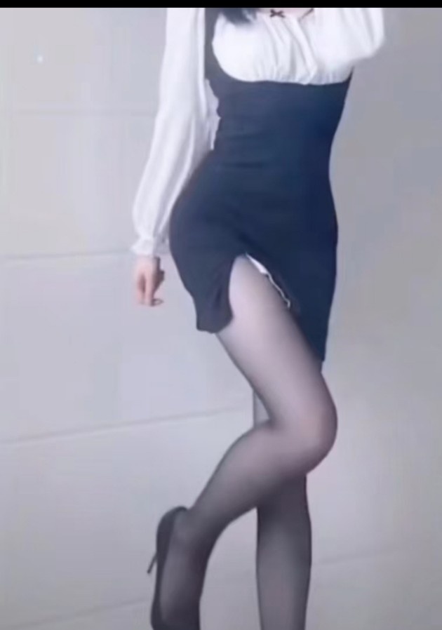 艳舞中项