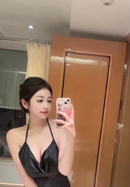 妩媚小雯雯