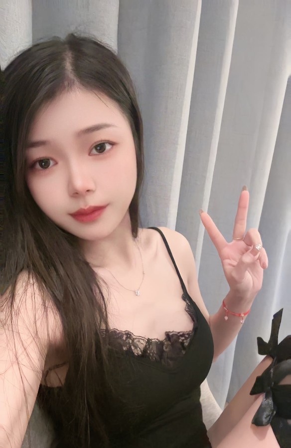 婷宝儿很哇塞