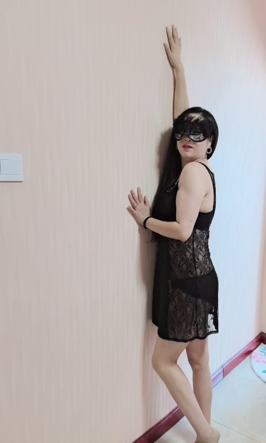 气质御姐少妇