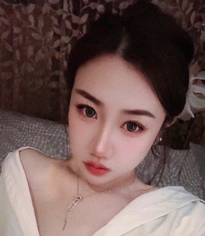 高端小嫩妹