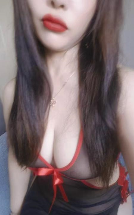 有趣的少妇