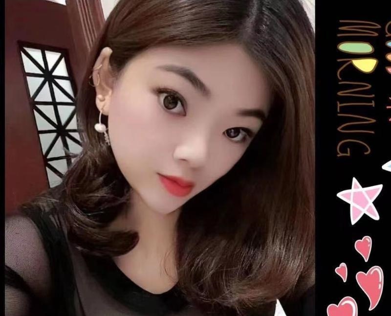 天河性感大胸妹