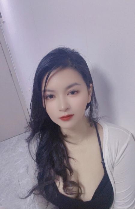 美胸广州林雨欣