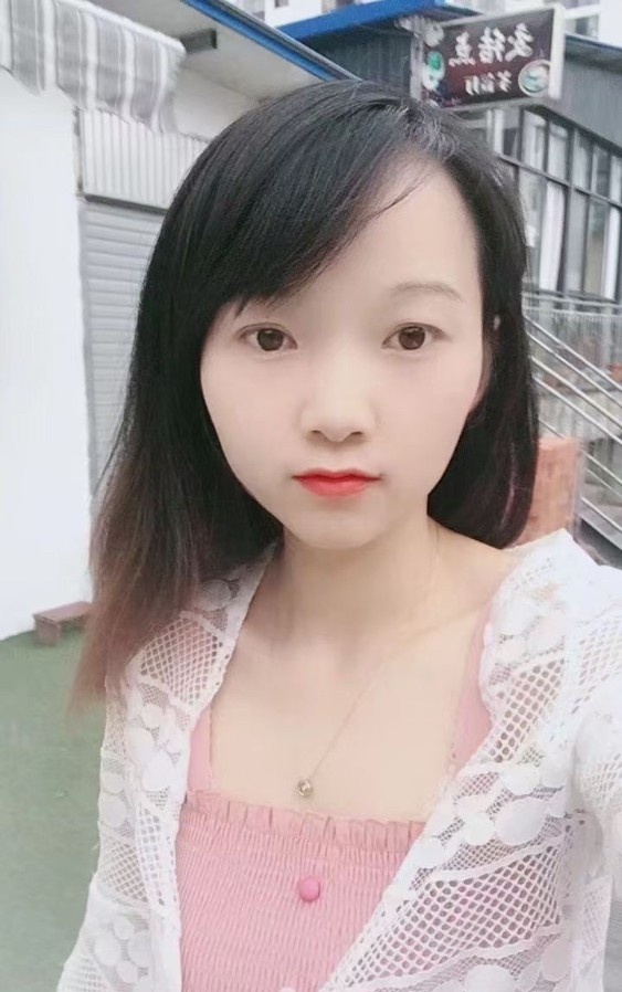 弥勒娇小玲珑妹妹