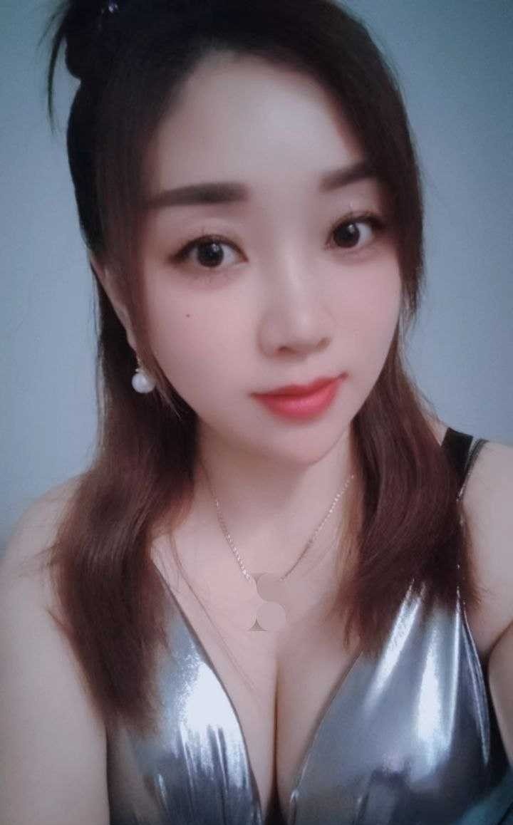 渝北爱琴海美少妇服务号，可按摩