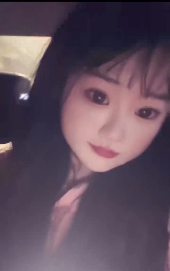 00后白嫩萝莉