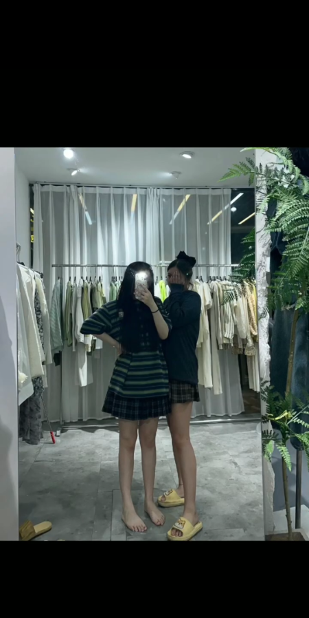 00后白嫩萝莉