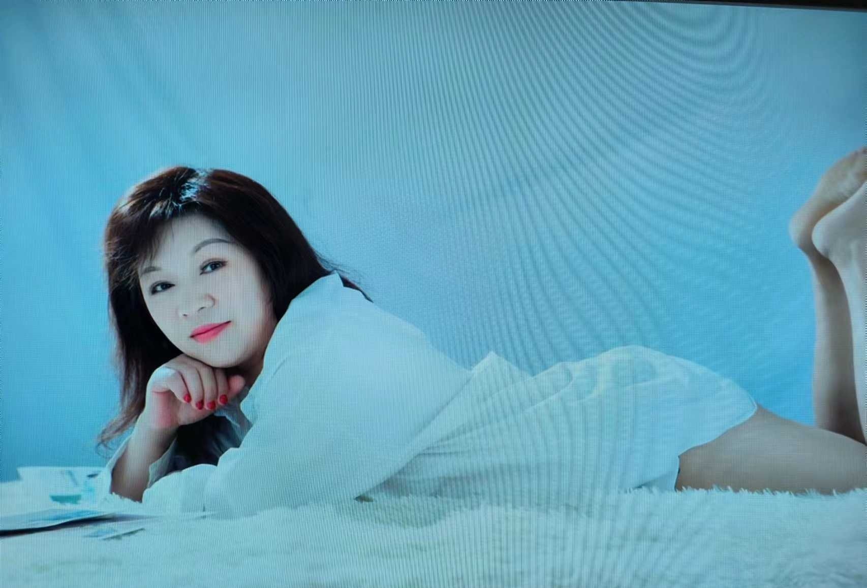 丰满迷人的川妹子