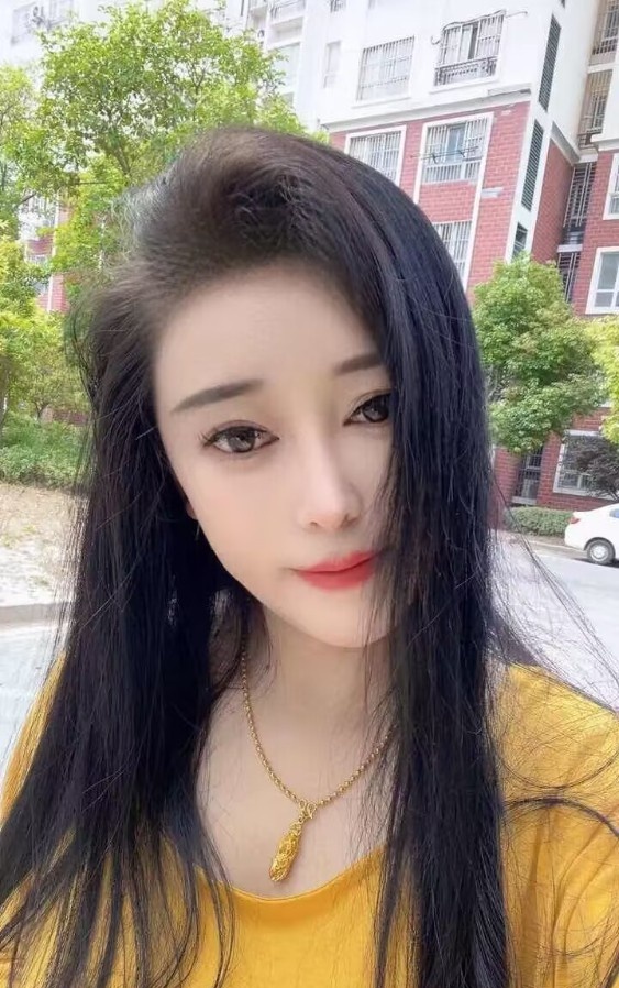 盐城御姐小布丁