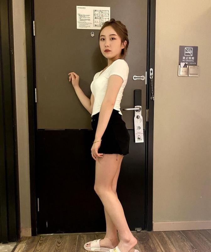 鲜嫩的妹子真的好舒服