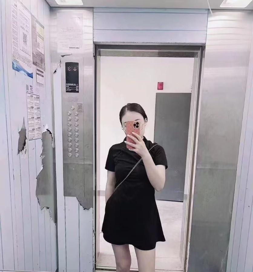颜值高挑小姐姐