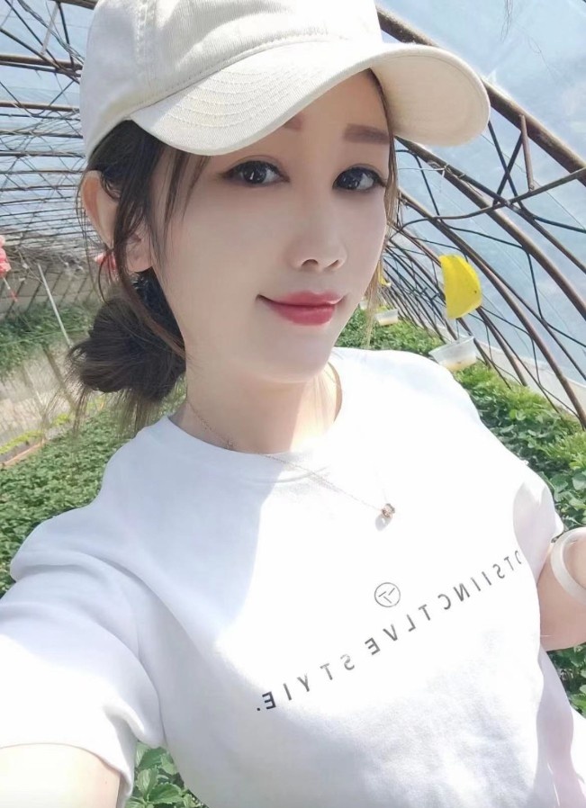 气质小骚妇