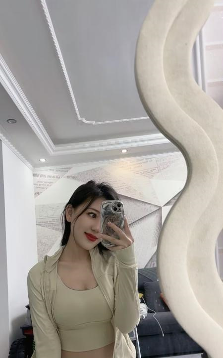 海珠瑜伽老师