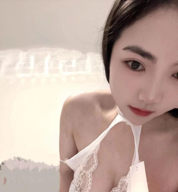 桃桃子小嫩妹