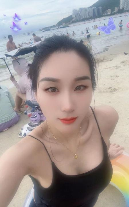 惠城舌吻御姐玖玖