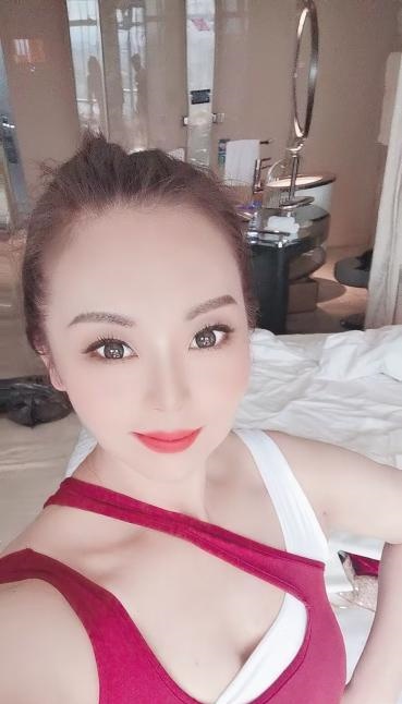 百子湾风韵犹存少妇