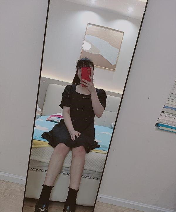可爱萝莉妹子