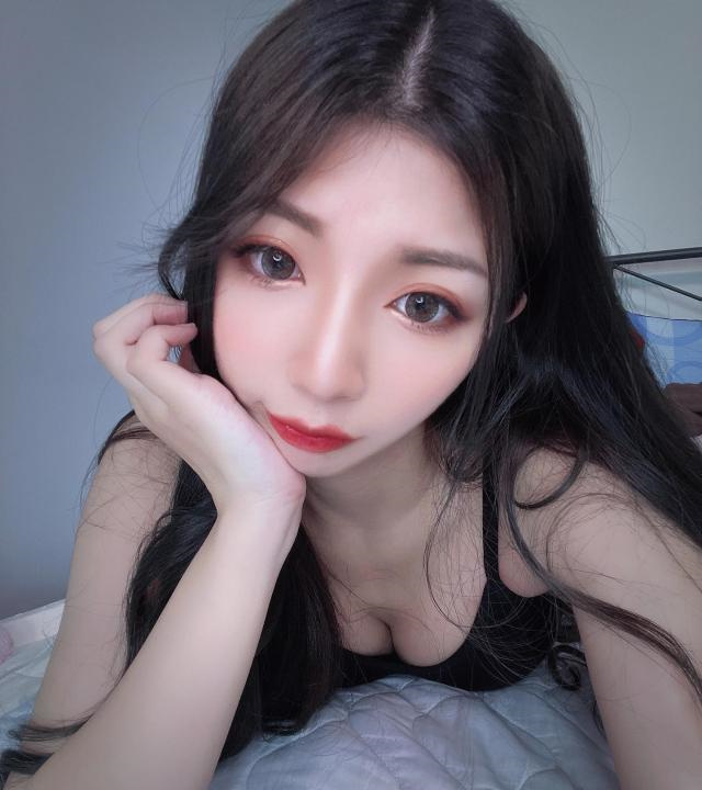 性感妩媚的仙仙美女